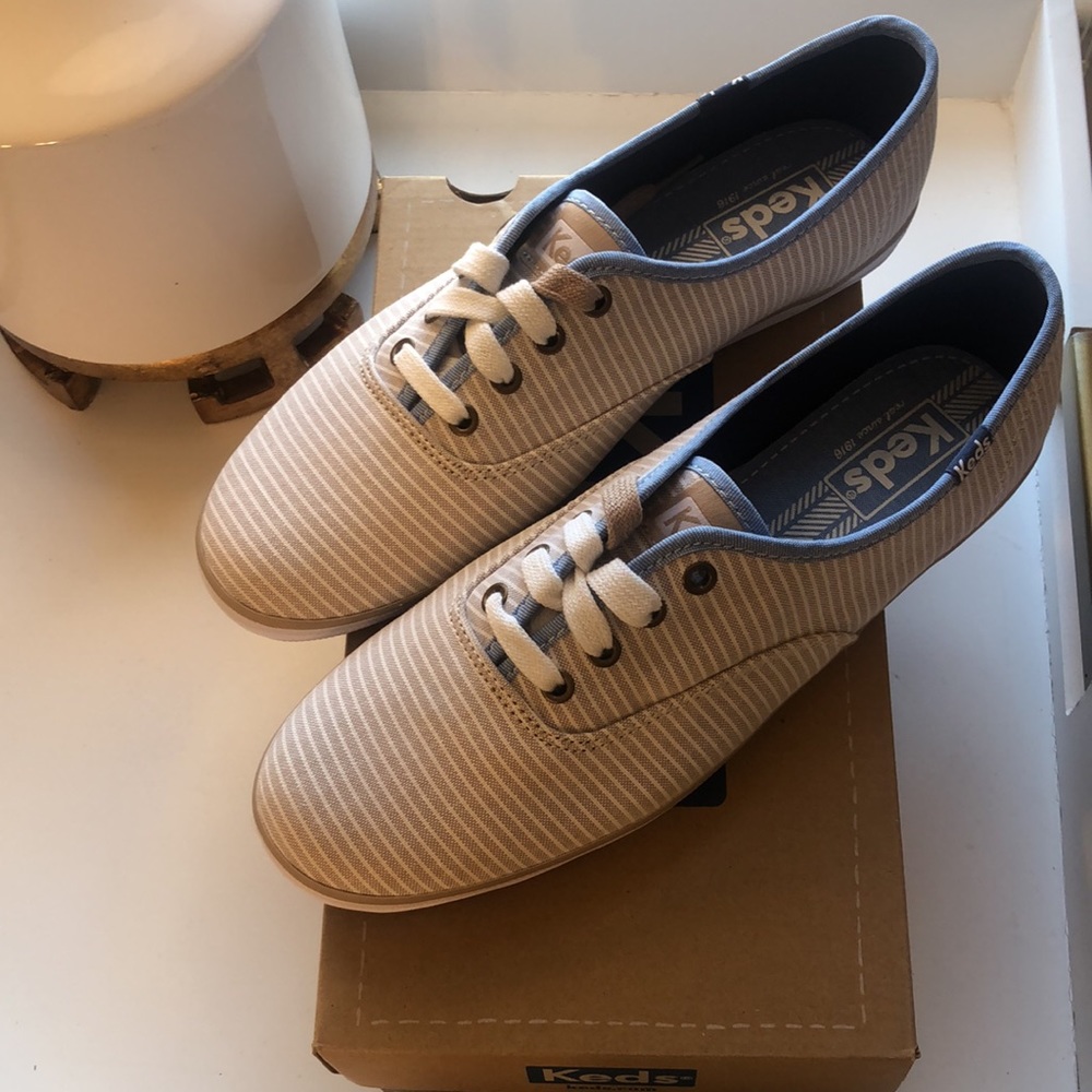 NIB Keds Stripe Stone Champions Style